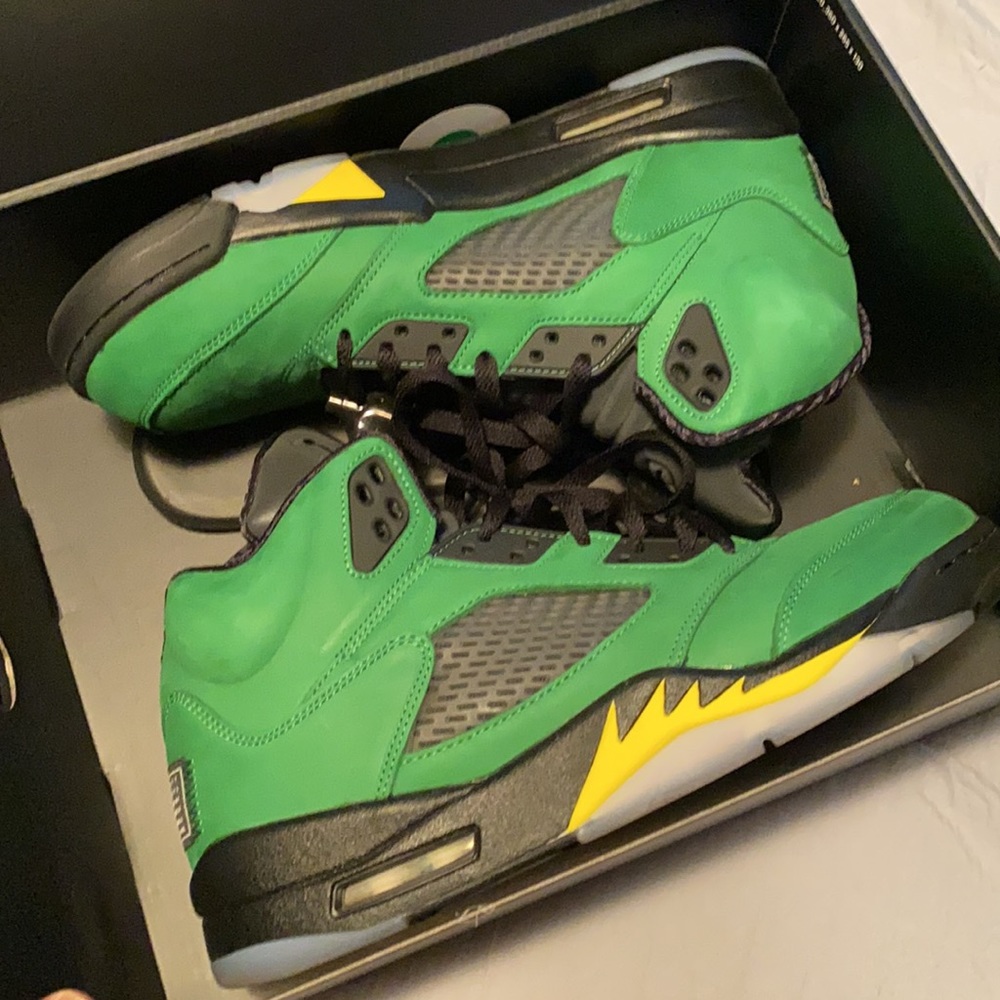 **Air Jordan Retro 5 SE Oregon** 2020 Size 11
